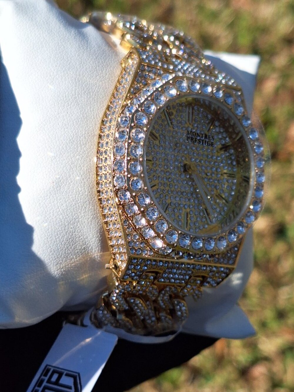 🔥 Iced Out Montres Prestige X Invicta Men's Watch 42mm Gold Quartz Pave Crystal - Picture 3 of 4